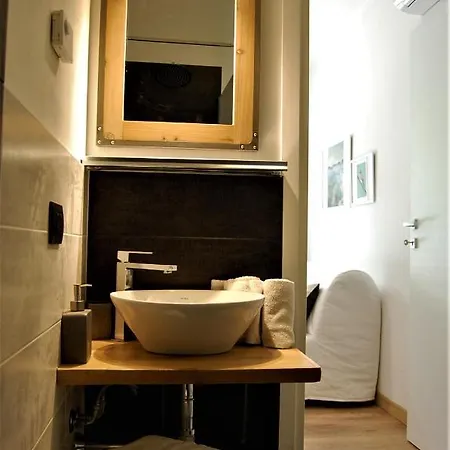 Corner Gelsomino 3*